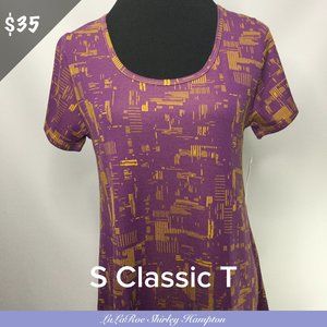 Small Lularoe Classic T
